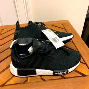 Adidas NMD_R1 C Boy’s Shoes - Size 2